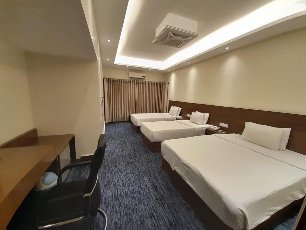 Richmond Hotel & Suites Дакка Екстер'єр фото