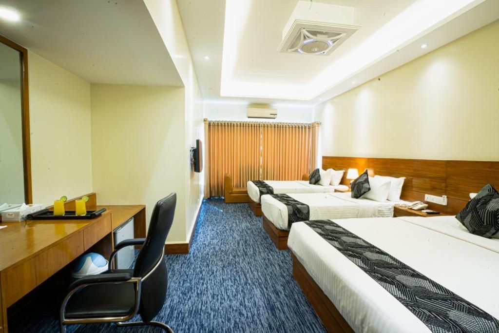 Richmond Hotel & Suites Дакка Екстер'єр фото