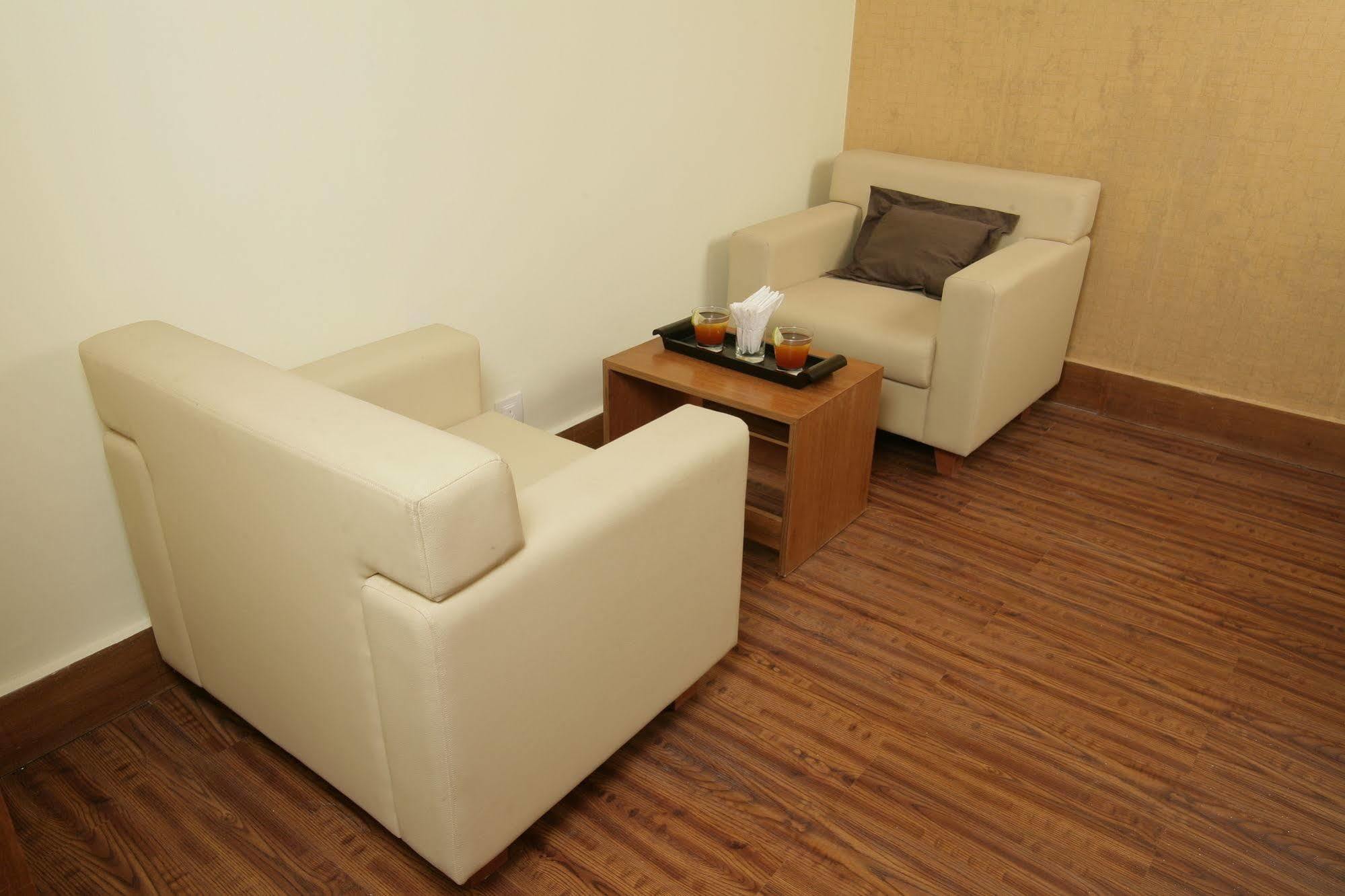 Richmond Hotel & Suites Дакка Екстер'єр фото