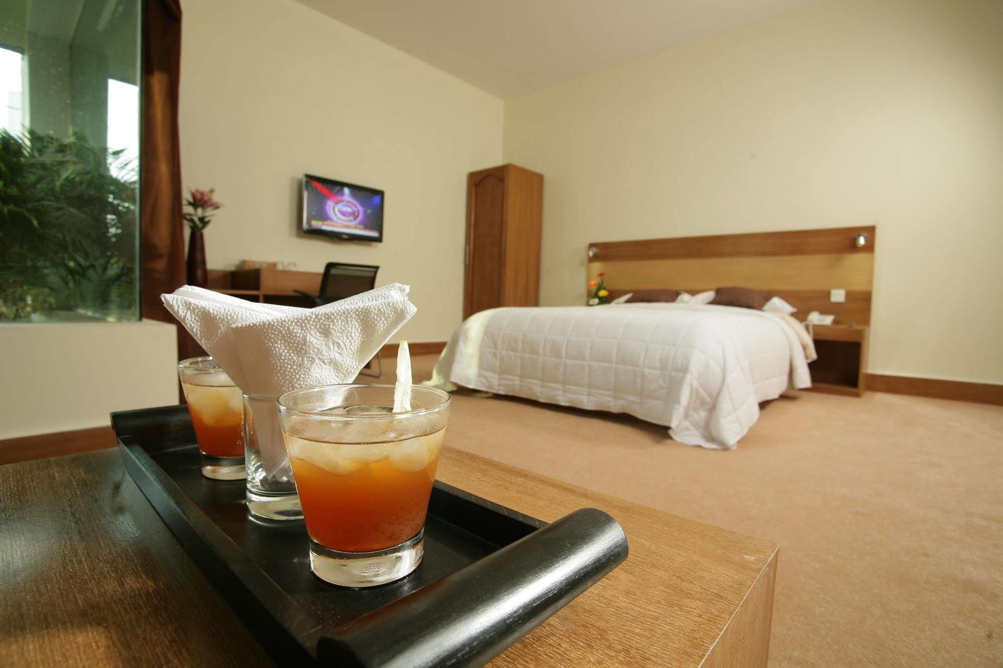 Richmond Hotel & Suites Дакка Екстер'єр фото